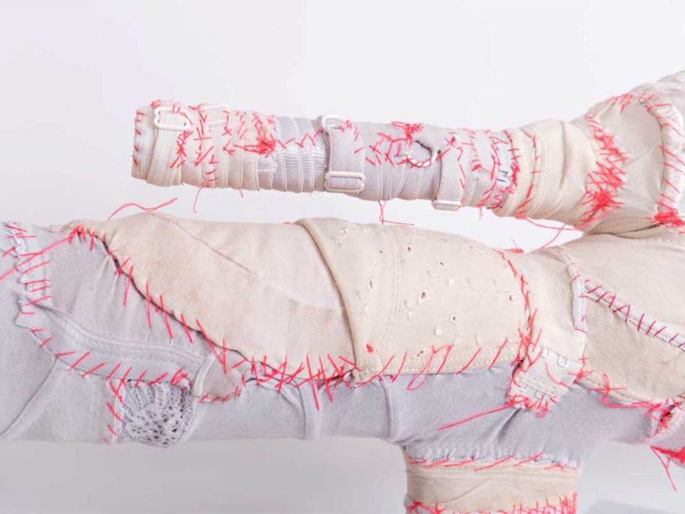 Mesa redonda. Salón Nacional de Artes Visuales 2020/2021: El textil en foco